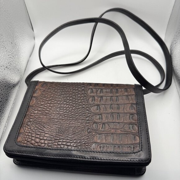 Brahmin Black Leather Crocodile Embossed Crossbody Bag Multiple Compartments - Picture 1 of 8